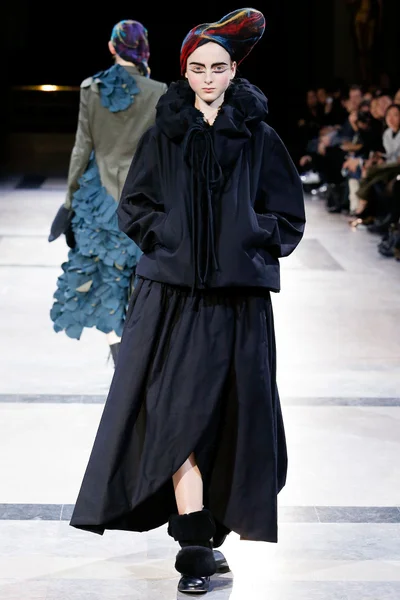 Look 22